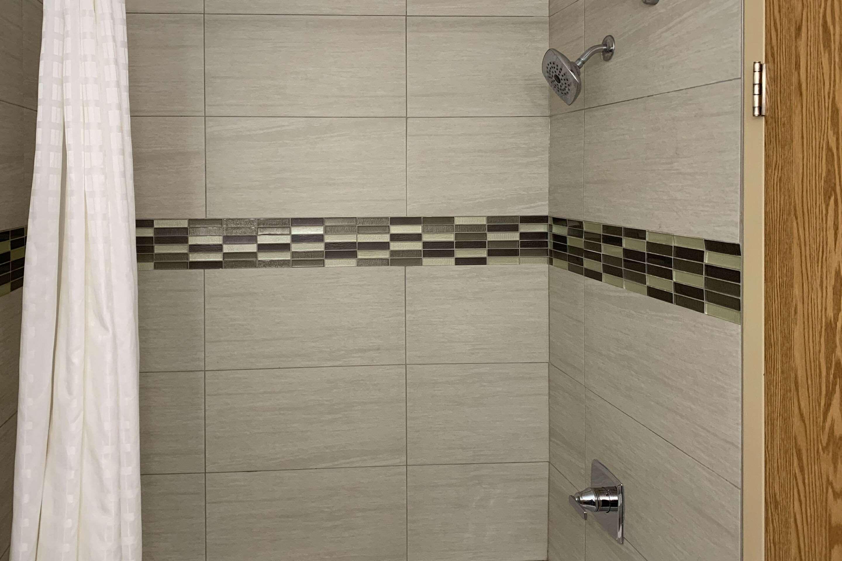 Sky Palace Inn & Suites By Jasper Beeville מראה חיצוני תמונה